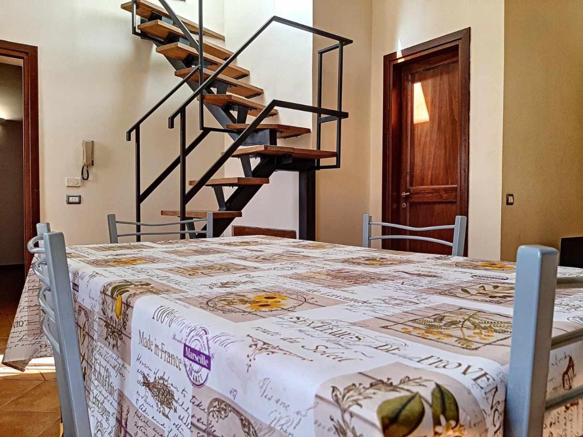 Ospitaci Appartamenti San Salvatore Foligno Bagian luar foto